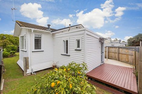 Photo of property in 21a Shamrock Street, Takaro, Palmerston North, 4412