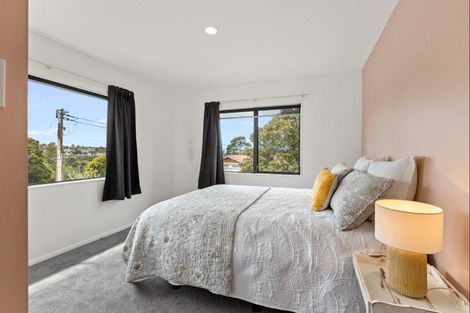 Photo of property in 1/92 Deep Creek Road, Torbay, Auckland, 0630