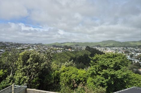 Photo of property in 1 Opaoa Way, Aotea, Porirua, 5024