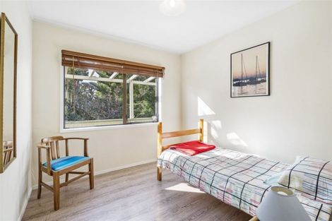 Photo of property in 1/305 Rangatira Road, Beach Haven, Auckland, 0626