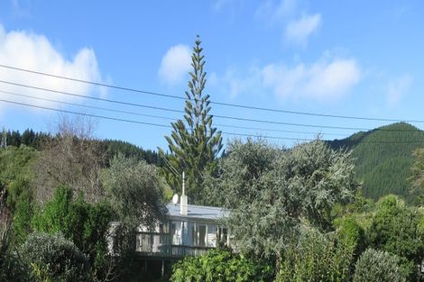 Photo of property in 106 Valley Road, Paraparaumu, 5032