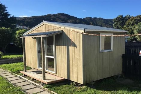 Photo of property in 12a Naenae Road, Naenae, Lower Hutt, 5011