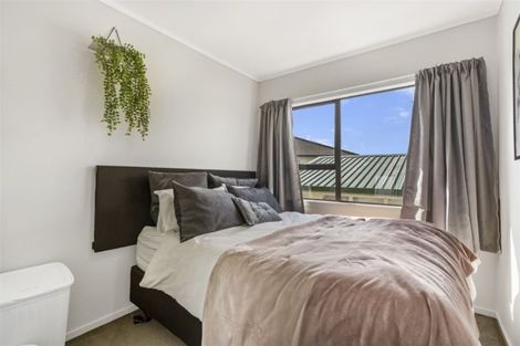 Photo of property in 23 Blue Heron Rise, Stanmore Bay, Whangaparaoa, 0932