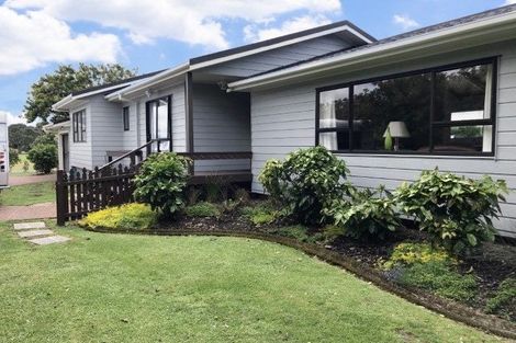 Photo of property in 12 Crampton Court, Orewa, 0931