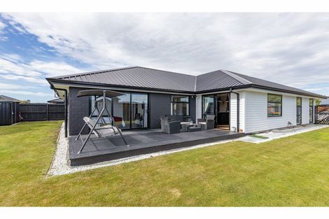 Photo of property in 24 Roys Street, Marshland, Christchurch, 8083