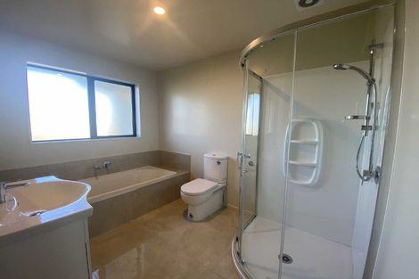 Photo of property in 33 Fearne Drive, Woodend, 7610