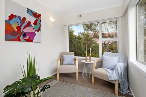 Photo of property in 107 Northland Road, Northland, Wellington, 6012