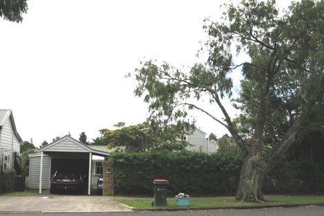Photo of property in 19 Saltaire Street, Avondale, Auckland, 1026