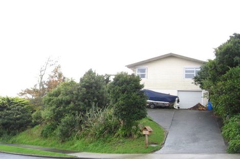 Photo of property in 5 Cheriton Road, Mellons Bay, Auckland, 2014