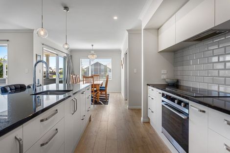 Photo of property in 12 Ballinger Place, Kaiapoi, 7630