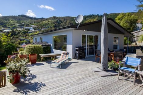 Photo of property in 35 Paremata Street, Atawhai, Nelson, 7010