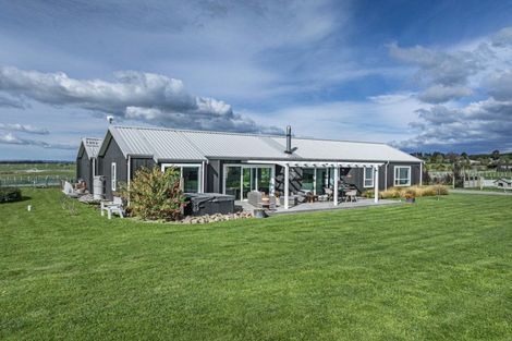 Photo of property in Piritu, 56 Riverview Lane, Maraekakaho, Hastings, 4171