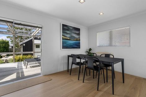 Photo of property in 32 Hinewa Road, Otumoetai, Tauranga, 3110