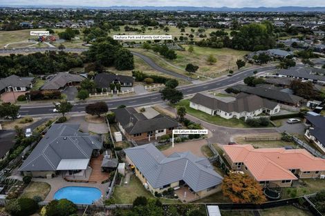 Photo of property in 38 Callum Brae Drive, Rototuna, Hamilton, 3210