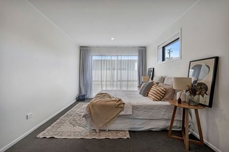 Photo of property in 3 Del Mar Place, Merrilands, New Plymouth, 4312