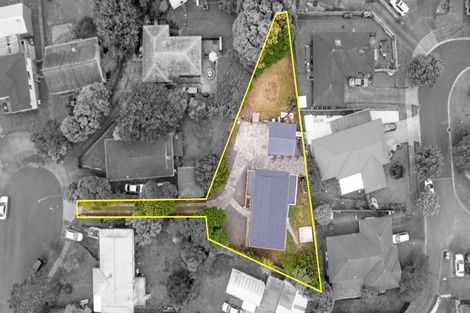 Photo of property in 9 Montego Place, Weymouth, Auckland, 2103