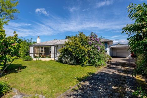 Photo of property in 6 Taverner Street, Carterton, 5713