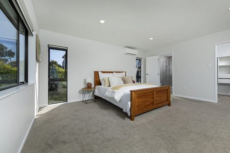 Photo of property in 8c Albany Highway, Greenhithe, Auckland, 0632
