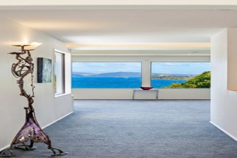 Photo of property in 18 Korokoro Road, Korokoro, Lower Hutt, 5012