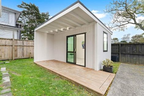 Photo of property in 79 Universal Drive, Henderson, Auckland, 0610