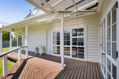 Photo of property in 22 Brown Street, Inglewood, 4330