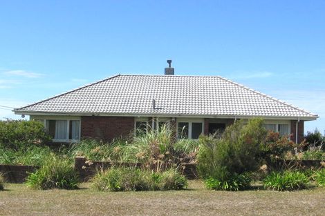 Photo of property in 125 Churchill Road, Rothesay Bay, Auckland, 0630