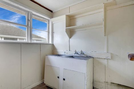 Photo of property in 2 Chew Place, Ranui, Porirua, 5024
