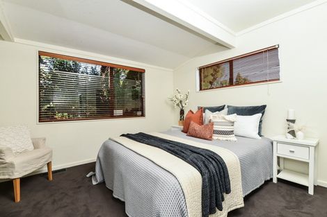 Photo of property in 28b Braid Road, St Andrews, Hamilton, 3200