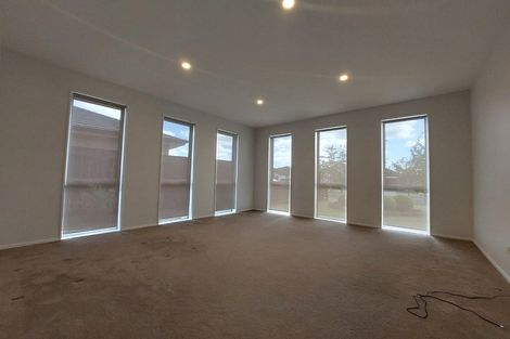 Photo of property in 28 Jelas Drive, Riverhead, 0820