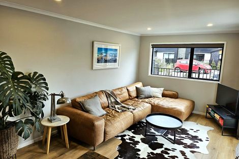 Photo of property in 8 Whakato Avenue, Kumeu, 0810