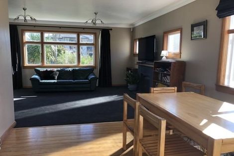 Photo of property in 32 Hardie Street, Hokowhitu, Palmerston North, 4410