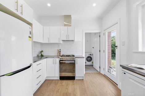 Photo of property in 24a Waipapa Road, Hataitai, Wellington, 6021