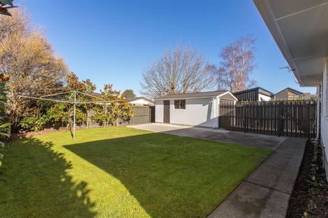 Photo of property in 2/76 Grants Road, Papanui, Christchurch, 8053