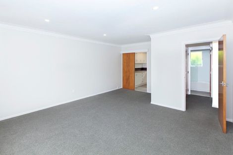 Photo of property in 2/25a Mount Albert Road, Mount Albert, Auckland, 1025