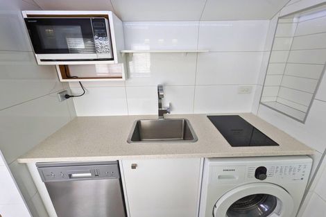 Photo of property in 19 Millstream Drive, Henderson, Auckland, 0610