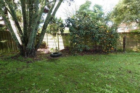 Photo of property in 9 Thomas Avenue, Te Atatu Peninsula, Auckland, 0610