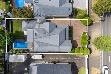 Photo of property in 230 River Road, Claudelands, Hamilton, 3214