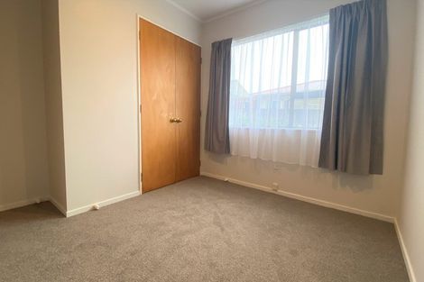 Photo of property in 2/116 Titirangi Road, New Lynn, Auckland, 0600