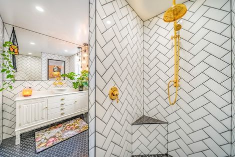 Photo of property in 57 Palmer Crescent, Silverstream, Upper Hutt, 5019