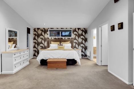 Photo of property in 5 Featherstone Drive, Flagstaff, Hamilton, 3210