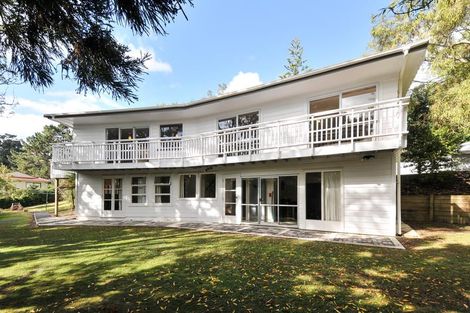 Photo of property in 1/42 Woodlands Crescent, Browns Bay, Auckland, 0630