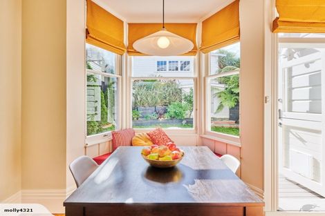 Photo of property in 57 Bolton Street, Kelburn, Wellington, 6012