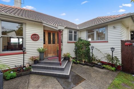 Photo of property in 53 Montgomery Crescent, Bader, Hamilton, 3206