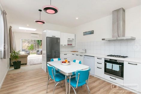 Photo of property in 79 Elizabeth Street, Mount Victoria, Wellington, 6011