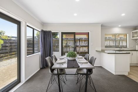 Photo of property in 53 Dalton Drive, Papamoa Beach, Papamoa, 3118