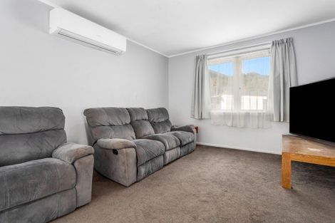 Photo of property in 13 Holland Crescent, Kawerau, 3127