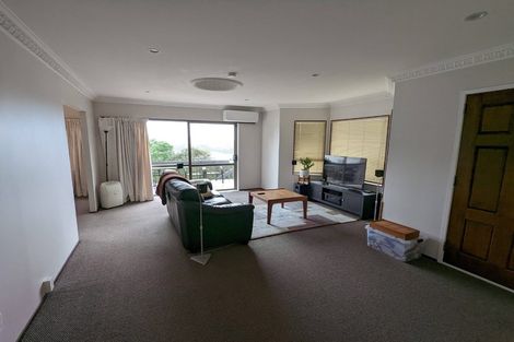 Photo of property in 2/133 Mokoia Road, Birkenhead, Auckland, 0626