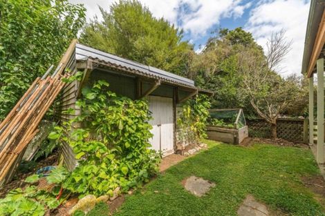 Photo of property in 18 Flyger Street, Kimbolton, 4774