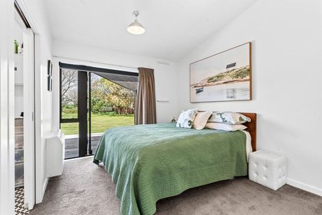 Photo of property in 17-19 Weld Street, Martinborough, 5711