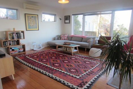 Photo of property in 49 London Road, Korokoro, Lower Hutt, 5012